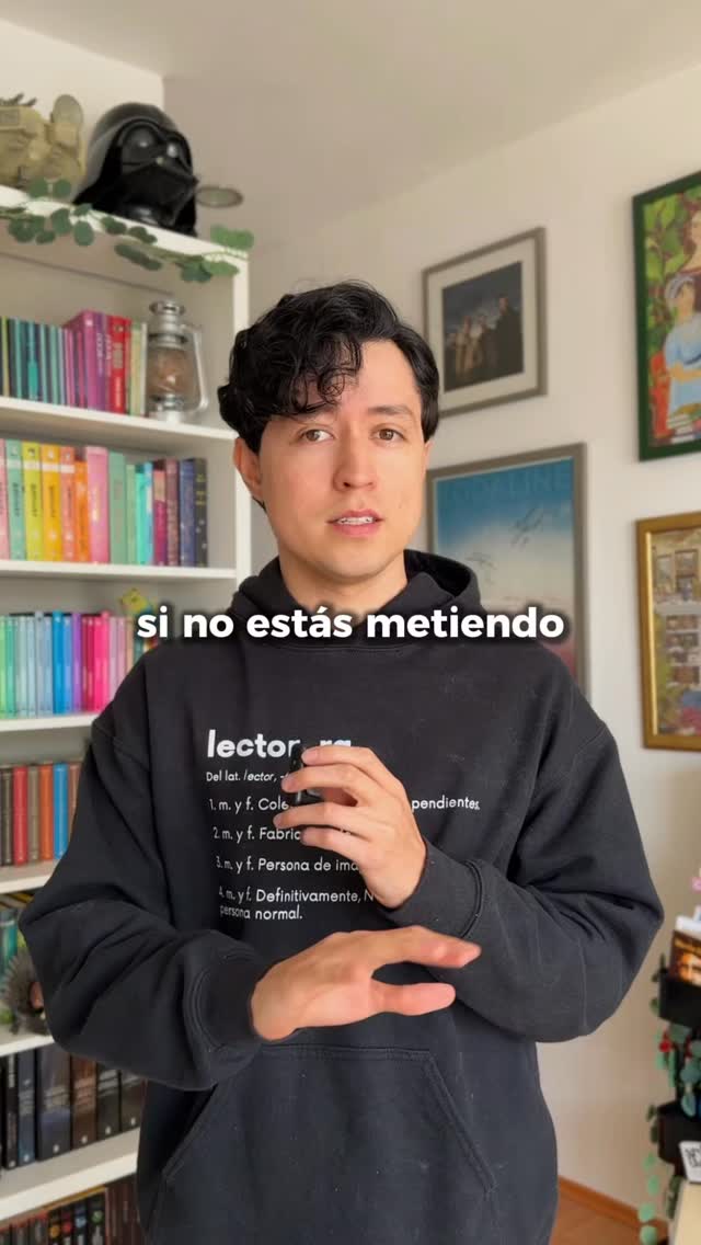 Mételos al congelador antes de que sea tarde 😮‍💨📚
En estos días me han aparecido vídeos de gente metiendo sus libros de segunda mano en el refrigerador para deshacerse de todos los insectos que puedan traer…
#cartasdeunlector #libros #literatura #books #librosrecomendados #librosymaslibros