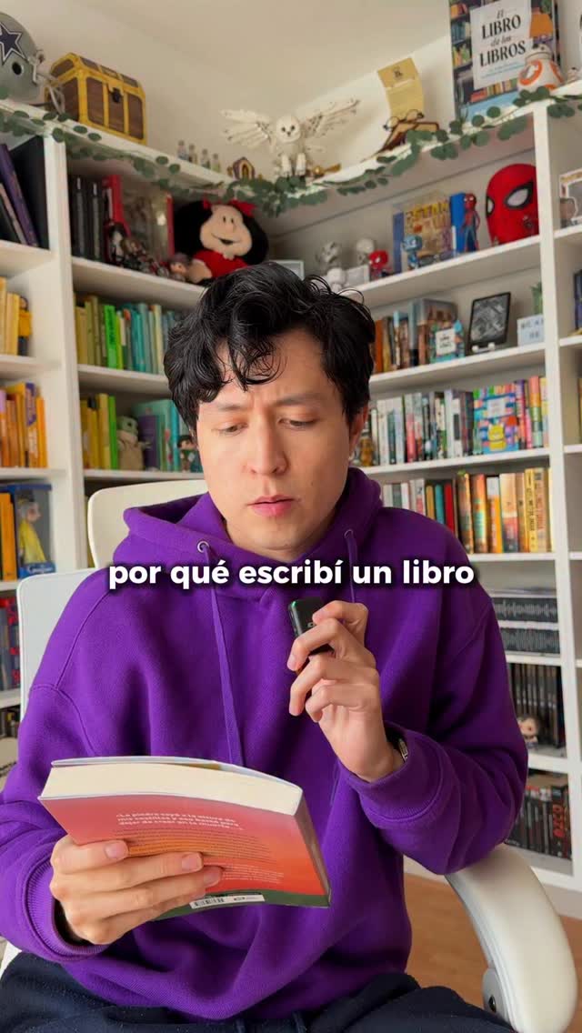 Jamás he experimentado la pérdida… por eso escribí este libro.
“Cuando vi a la muerte prestar su sombrero” es la historia de una parca que descubre sus emociones humanas y entenderá lo que es perder a un ser querido 📚💀
Ya en librerías 🇲🇽
Las animaciones de los esqueletos son del increíble @1924us 🙌🏻
#cartasdeunlector #libros #literatura #books #librosrecomendados #librosymaslibros